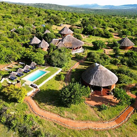 Africa Safari Maasai Boma Villa Serengeti Bagian luar foto