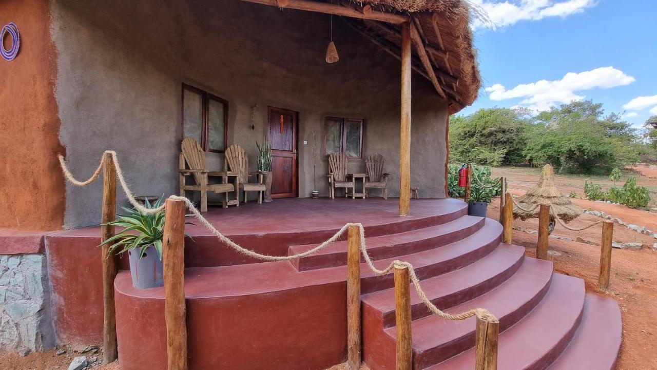 Africa Safari Maasai Boma Villa Serengeti Bagian luar foto