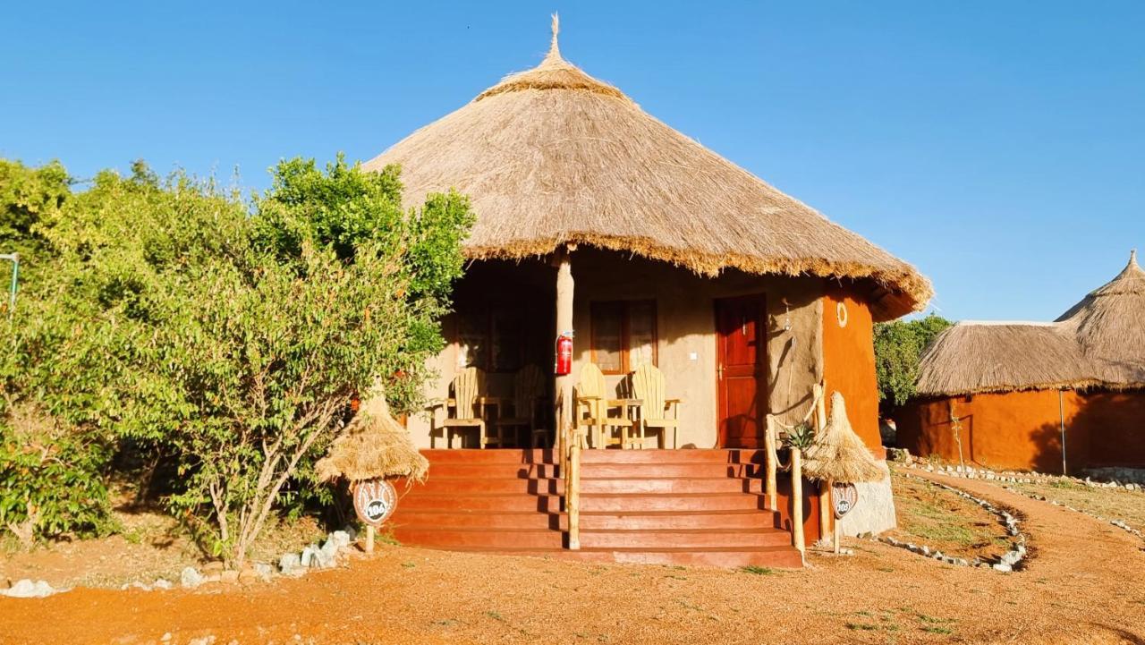 Africa Safari Maasai Boma Villa Serengeti Bagian luar foto