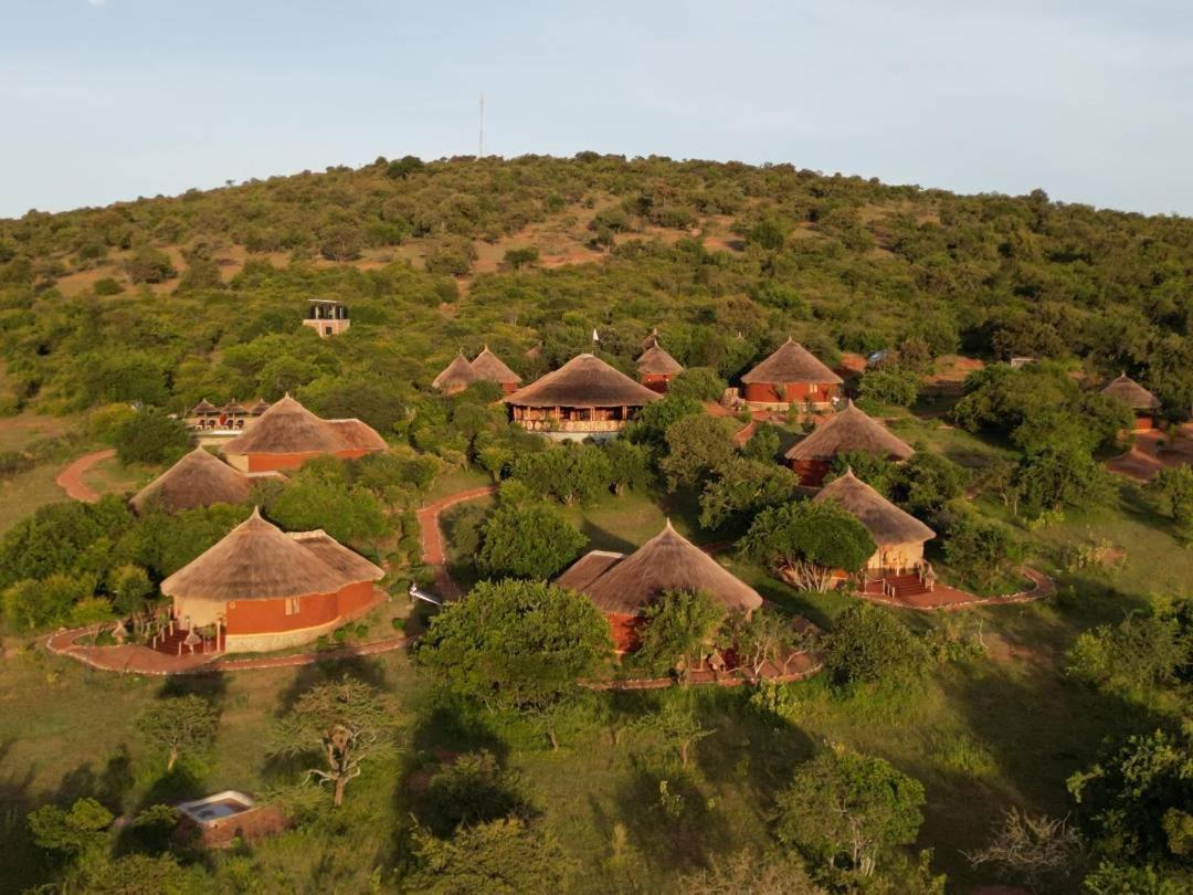 Africa Safari Maasai Boma Villa Serengeti Bagian luar foto